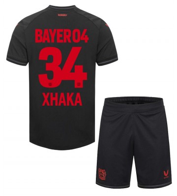 Bayer Leverkusen Granit Xhaka #34 Primera Equipación Niños 2023-24 Manga Corta (+ Pantalones cortos)